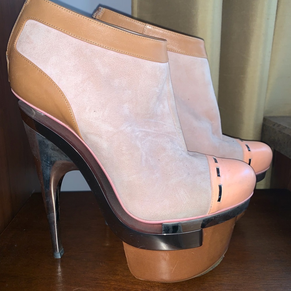 Vintage Versace Platform Sz41